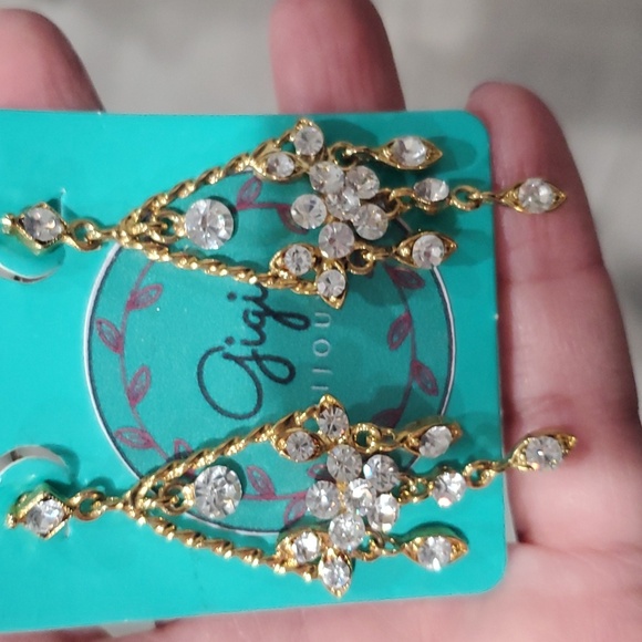 90's Gold Metal Gigi Bijoux Statement Earrings - Picture 2 of 2